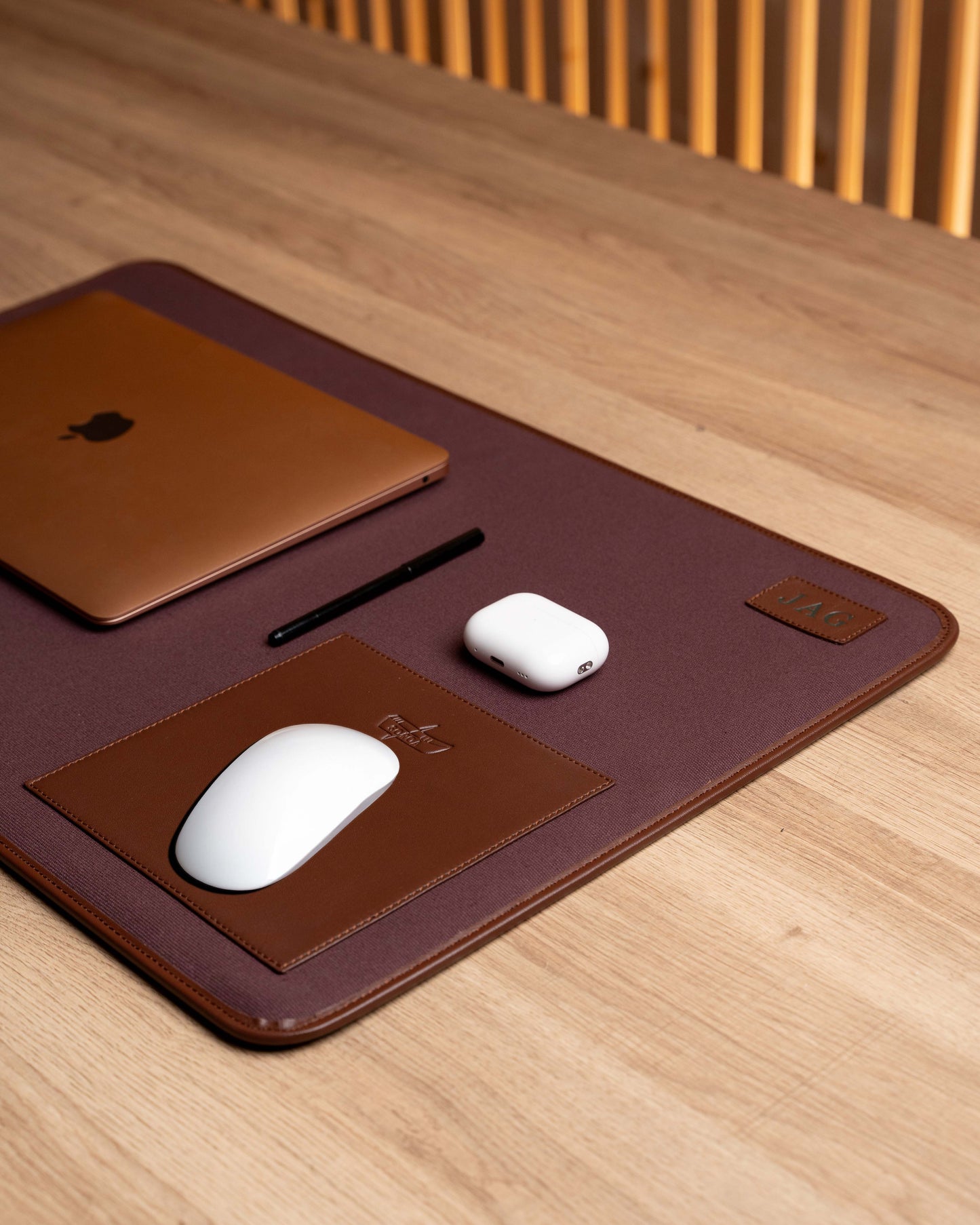 Coimbra Eggplant Desk