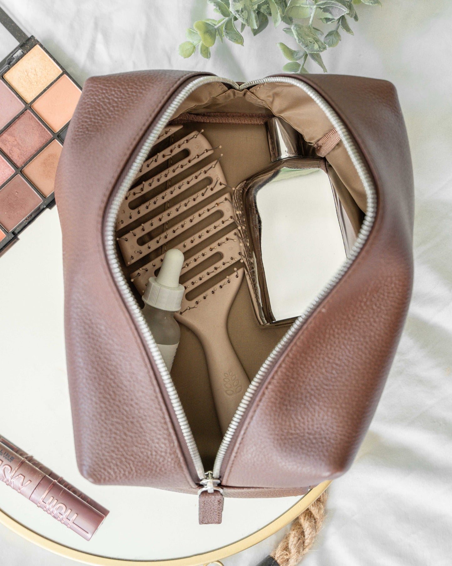 BROWN LUGANO